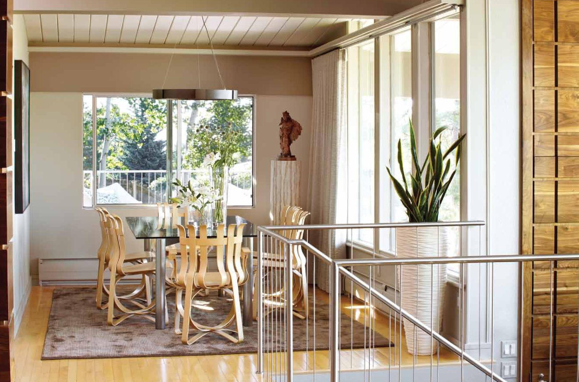Dining Mid Century Marvel